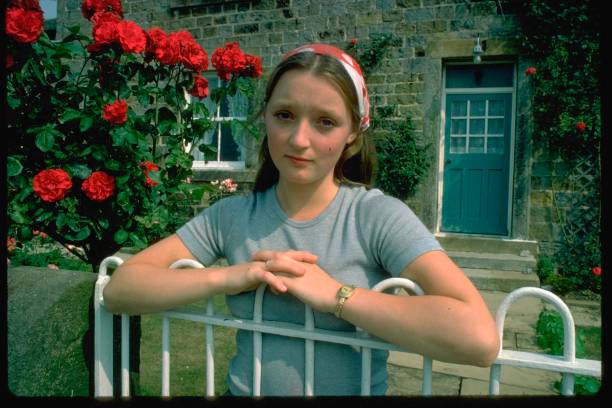 Lesley Manville Networth