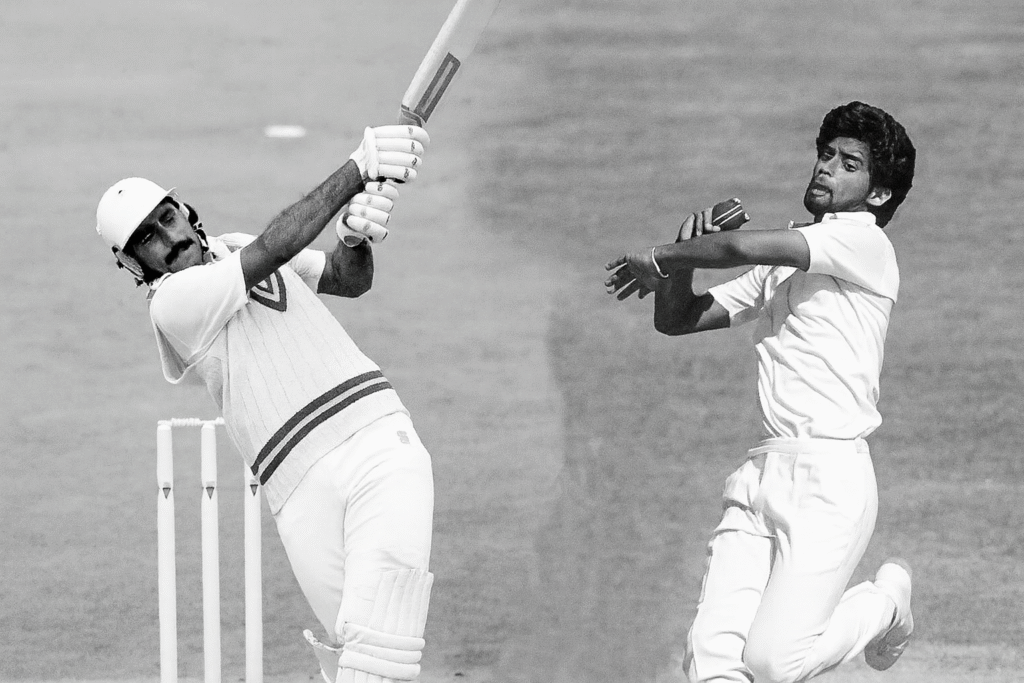 Miandad last ball six 1986 Sharjah