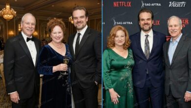 David Harbour smiling with his father Kenneth Harbour and late mother Nancy Harbour at a formal event.